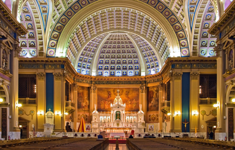 La basilique Notre-Dame-de-la-Paix à Yamoussoukro, Côte d'Ivoire